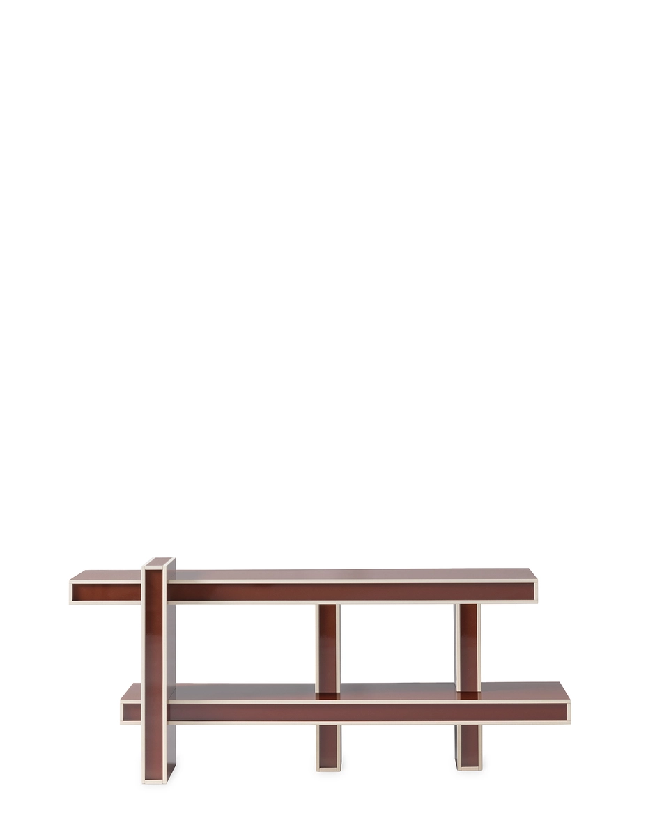 LEPID COMMODE